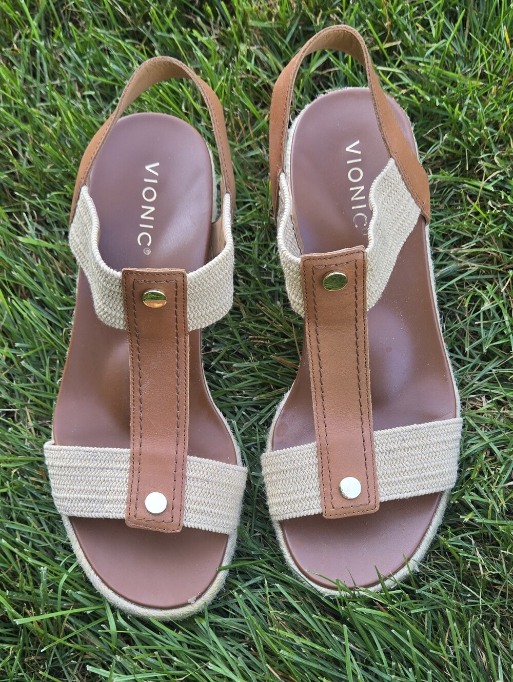 Vionic Calera Brown and Beige T-Strap Slingback Wedge Sandals!